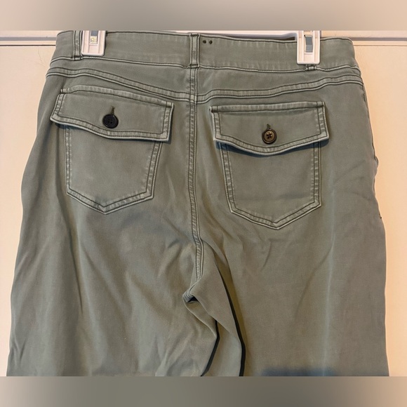 SPANX Stretch Twill Cropped Wide Leg Pants - Picture 8 of 10